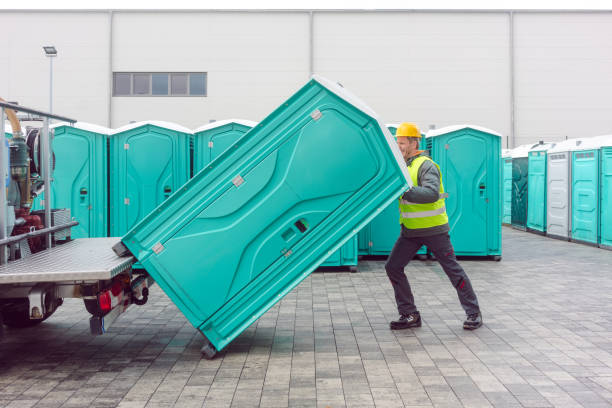 Best Porta potty delivery and setup  in Ortonville, MI
